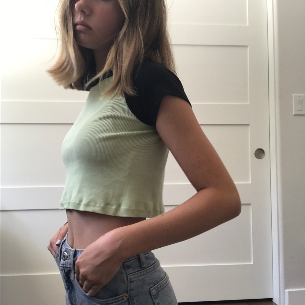 green crop top